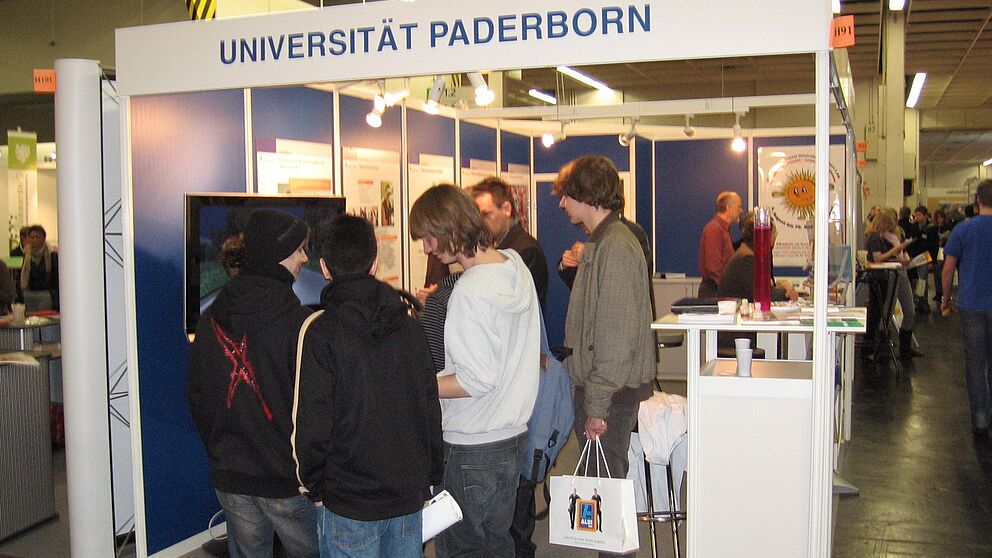 Foto: Der Messestand der Universität Paderborn