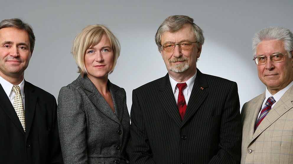 Foto (v.li.): Aktiv für die „Ehemaligen“: Tibor Werner Szolnoki, Alexandra Dickhoff, Prof. Dr. Dr. h. c. mult. em. Peter Freese und Prof. Dr. em. Otto Rosenberg (Foto: Adelheid Rutenburges).