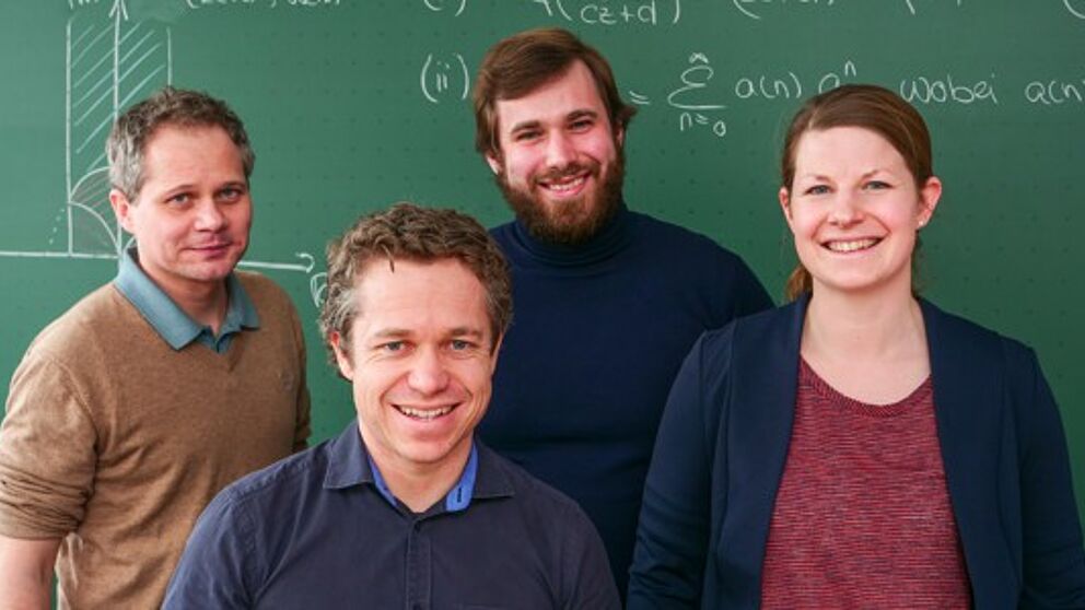 Foto (Johannes Pauly): Das PB^Math-Team.