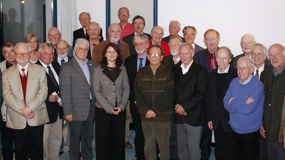 Foto (Mark Heinemann): Erstes Emeriti-Treffen der Universität Paderborn am 4.11.2008 im Jenny-Aloni-Gästehaus.