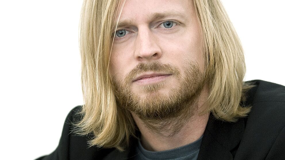 Foto: Solist bei den Konzerten des Hochschulorchesters: Thorsten Drücker (E-Gitarre)