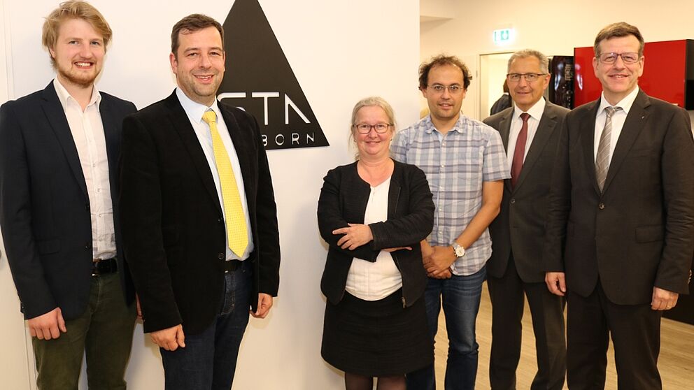 Foto (Universität Paderborn, Alexandra Dickhoff): Gruppenbild