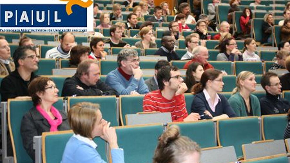 Foto: Über 400 Hochschulangehörige nahmen an der PAUL-Informationsveranstaltung im Audimax teil.