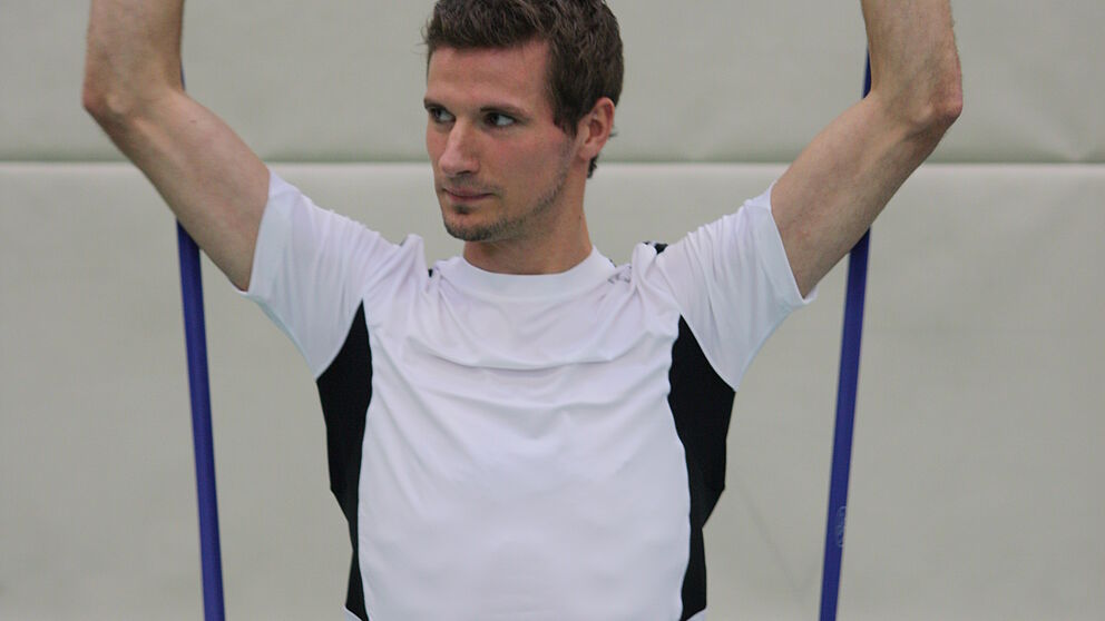 Foto (Universität Paderborn, Patrick Kleibold): Sportlehrer Donatus Coerdt informierte sich ebenfalls auf dem 5. Tag des Schulsports an der Universität Paderborn.