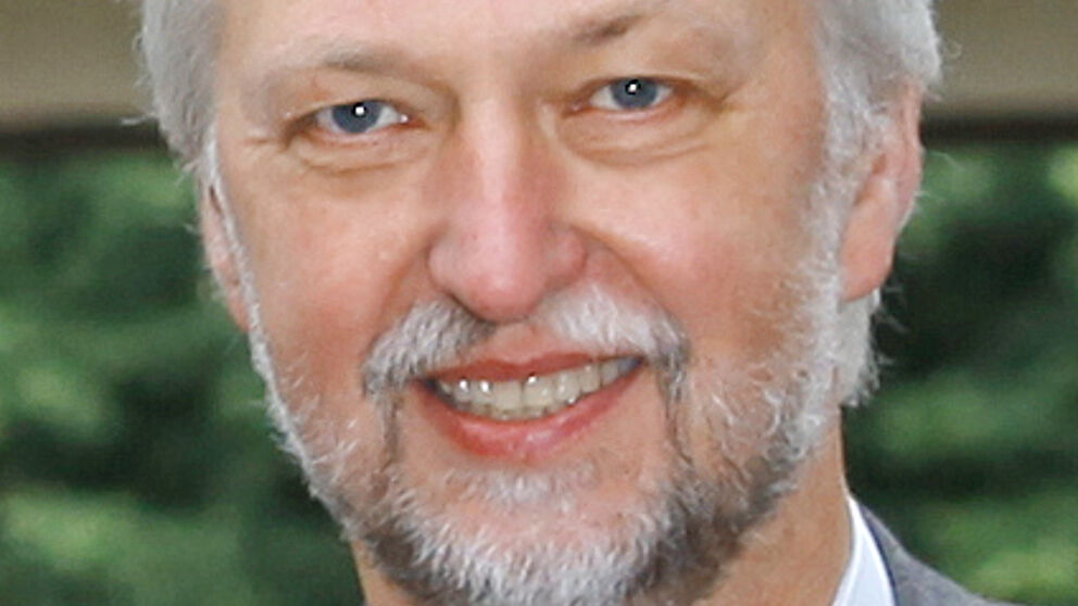 Foto (Universität Paderborn): Prof. Dr. Wilhelm Schäfer wurde am 11. Juni 2014 vom Hochschulrat einstimmig zum neuen Präsidenten der Universität Paderborn gewählt.