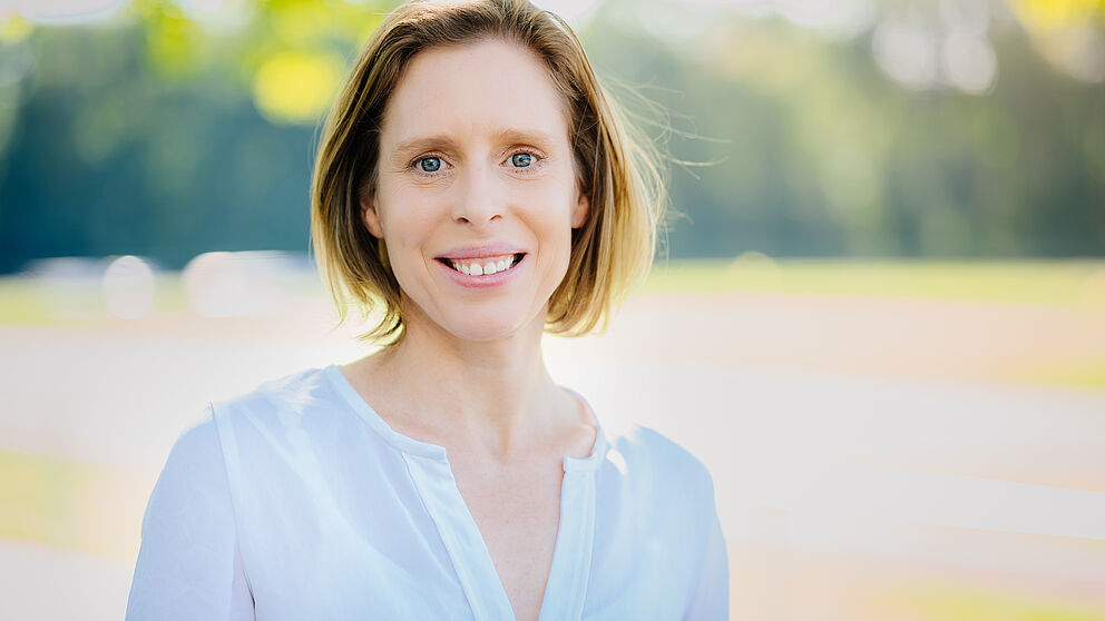 Foto (Universität Paderborn/Besim Mazhiqi): Prof. Dr. Miriam Kehne ist Leiterin des Arbeitsbereiches Kindheits- und Jugendforschung im Sport an der Universität Paderborn.