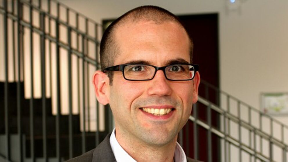 Foto (Universität Paderborn): Prof. Dr. Jan Paradies