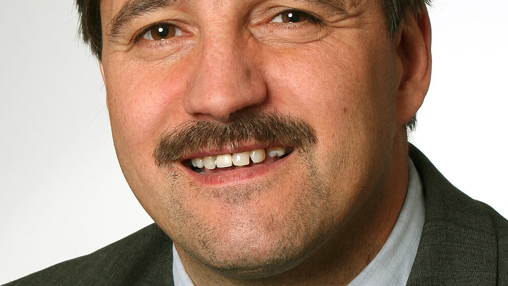 Foto (Universität Paderborn): Studiendekan Prof. Dr. H.-Hugo Kremer