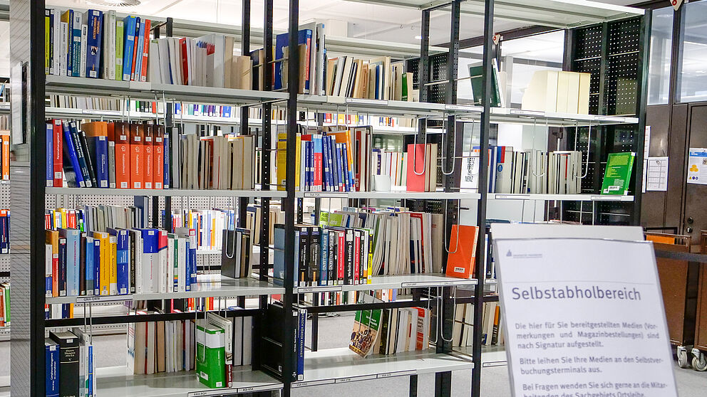 Universitätsbibliothek Paderborn eröffnet Selbstabholbereich