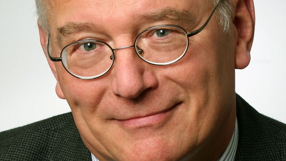 Foto (Universität Paderborn): Prof. Dr.-Ing. Wilhelm Dangelmaier