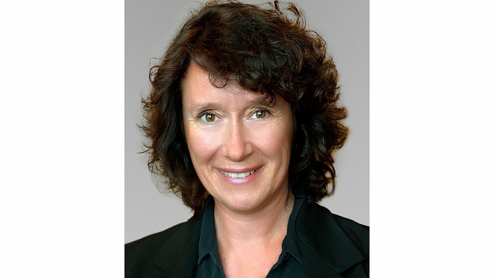 Foto (Universität Paderborn): Prof. Dr. Caren Sureth-Sloane