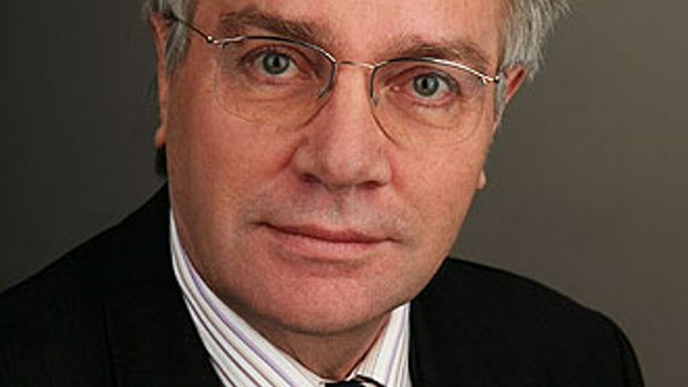 Foto: Gastredner Prof. Dr.-Ing. Horst Zuse, Sohn des Computerpioniers Konrad Zuse, spricht am 11. Mai an der Uni über den „Ursprung des Computers“.