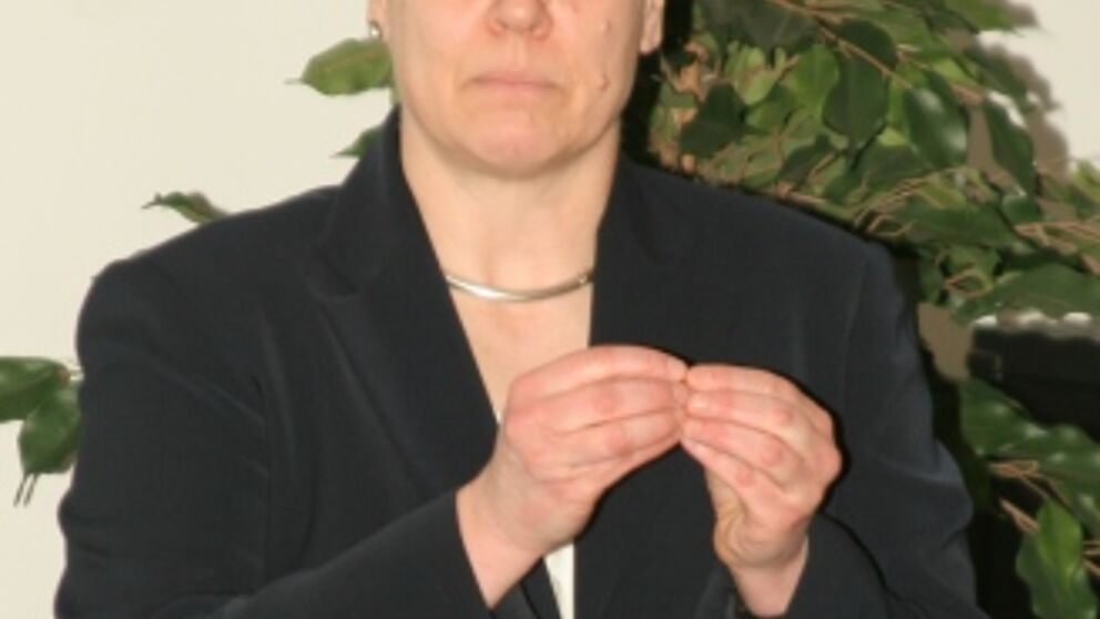 Foto (Eugen Gillich): Prof. Dr. Bärbel Mertsching, Universität Paderborn, bei der Auftaktveranstaltung der Initiative "Industrielle Bildverarbeitung OWL" in Blomberg.