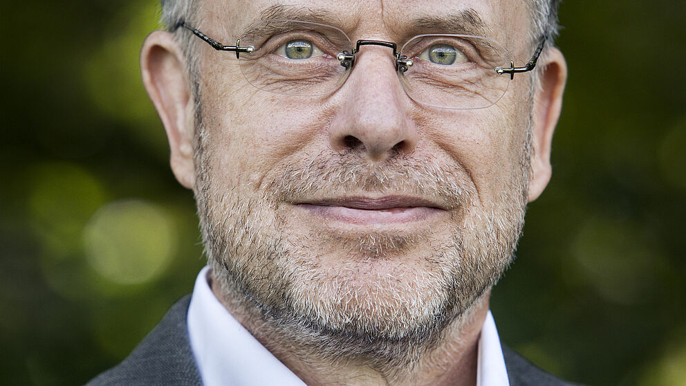 Foto: Keynote Speaker Prof. Gunter Dueck (Quelle: Michael Herdlein) 