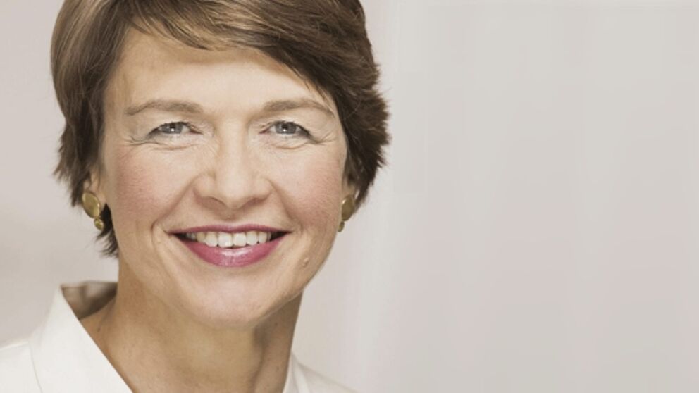 Foto (Bundesregierung, Steffen Kugler): Elke Büdenbender ist am 16. April zu Gast an der Universität Paderborn.