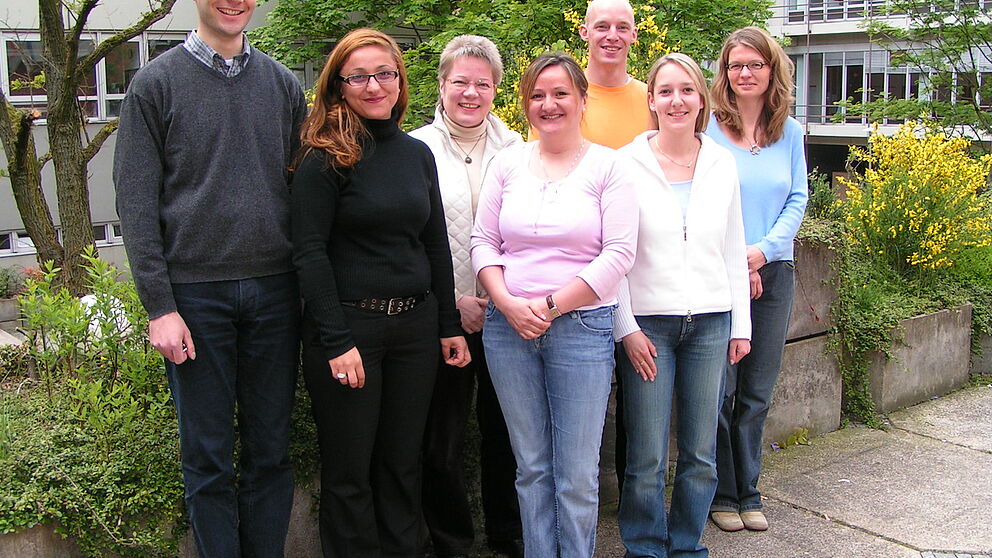 Foto (v. l.): Das Beratungsteam Dr. Tobias Volpert, Filiz Sen, Prof. Dr. Leena Suhl, Nermin Gülal, Ansgar Hinerasky, Katrin Henke und Ulla Zimmermann