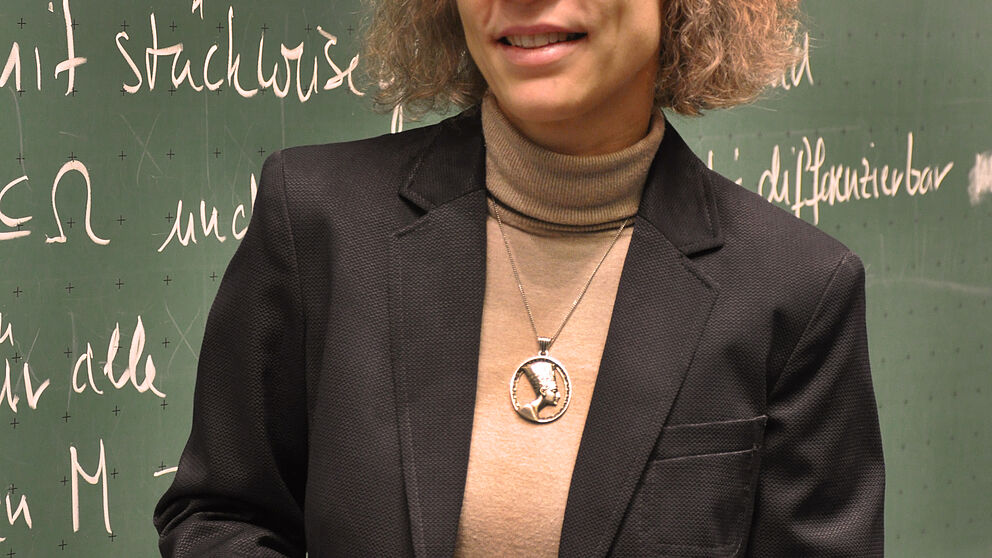 Foto (Universität Paderborn, Nadija Pejic): Dr. Kerstin Hesse, Institut für Mathematik.
