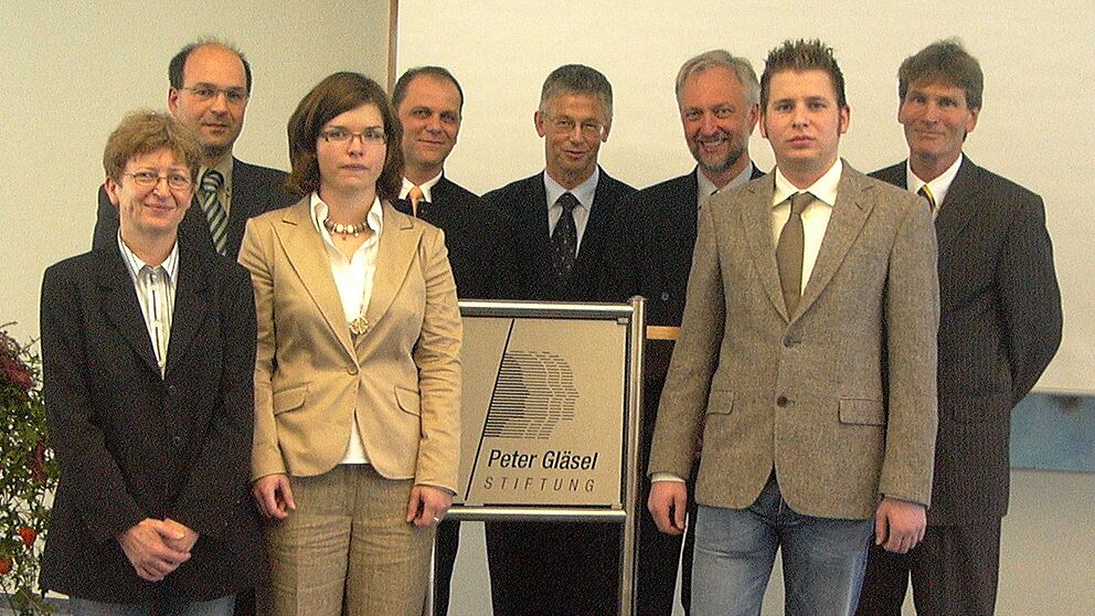 Foto (Nadine Hulfershorn): Verleihung der Preise der Peter Gläsel Stiftung (v. li.): Prof. Dr. Sybille Hellebrand, Prof. Dr.-Ing. Ansgar Trächtler, Preisträgerin Nicola Meise, Stefan Wolf, Prof. Dr. Volker Herzig, Prof. Dr. Wilhelm Schäfer, Preisträg