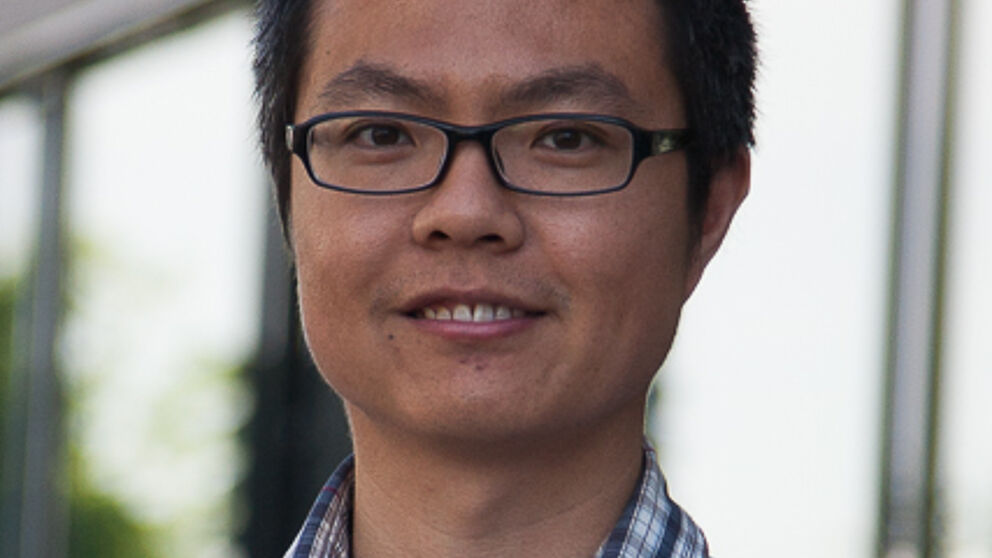 Foto (Universität Paderborn, Stefan Schumacher): Dr. Xuekai Ma wurde von der chinesischen Regierung ausgezeichnet. 